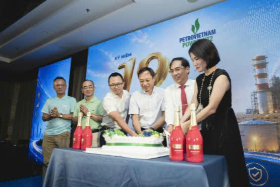 NT2: Nghi thức kỷ niệm 19 năm thành lập NT2
